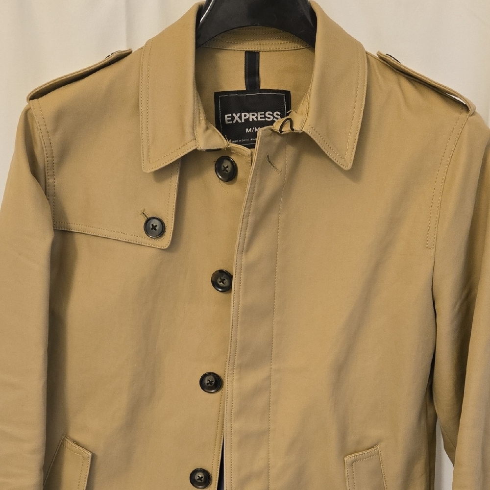 Express Men's Classic Tan Trench Coat